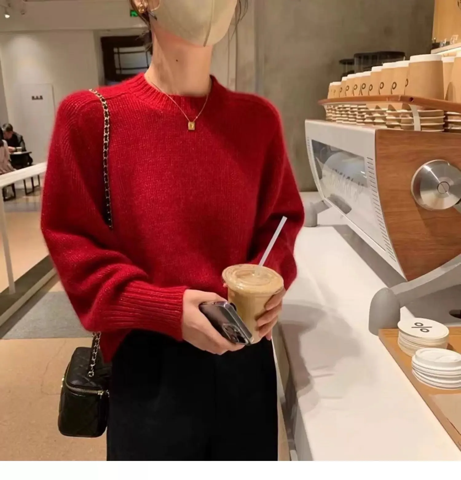 Novo estilo de ombro sela pulôver malhas femininas camisola de lã pura em torno do pescoço fio dourado decoração alta qualidade solto topo