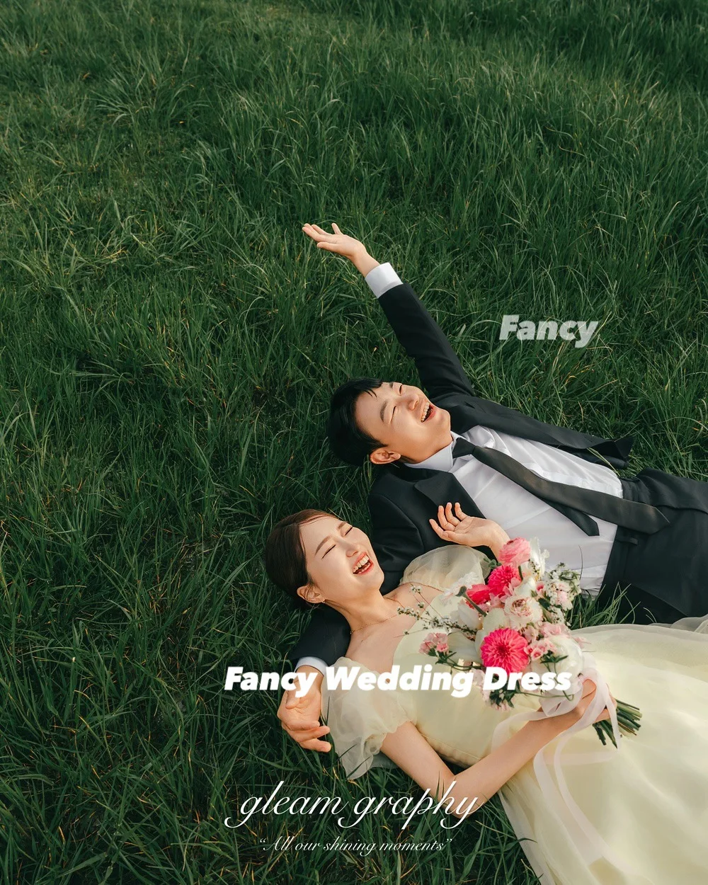 Elegancka, lekkożółta suknia ślubna w stylu koreańskim, linia A, krótki rękaw, długa do podłogi, gorset z tyłu, możliwość personalizacji.