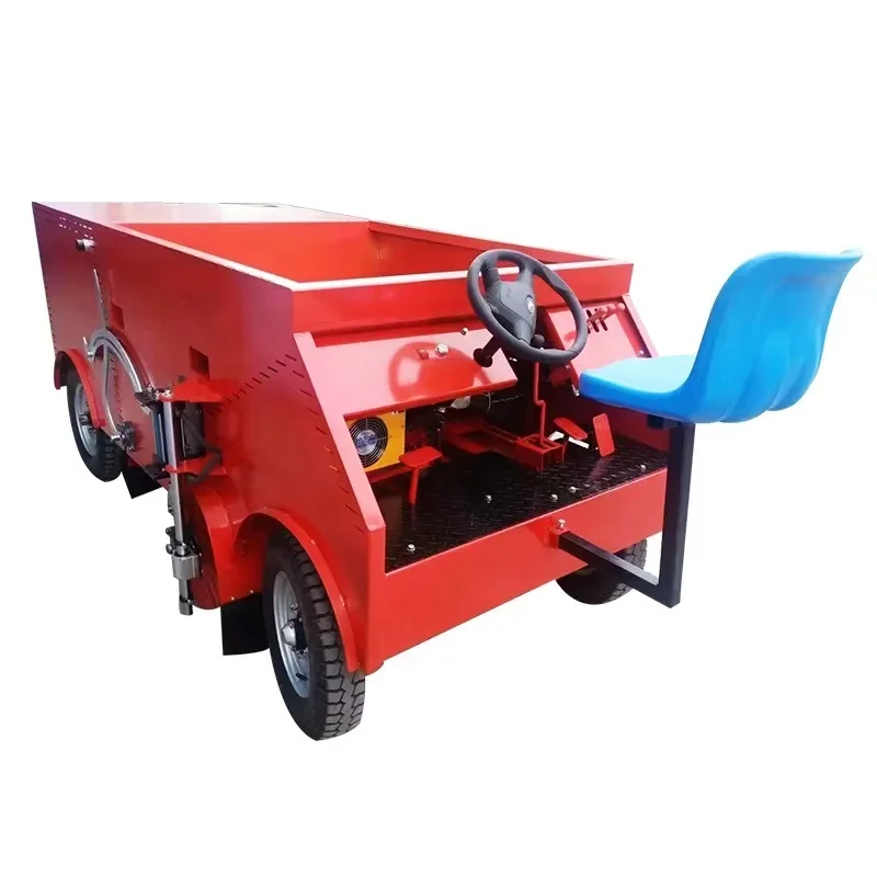 Car-mounted carding  Soccer field refurbishment carding machine Sand washing machine Carding machine
