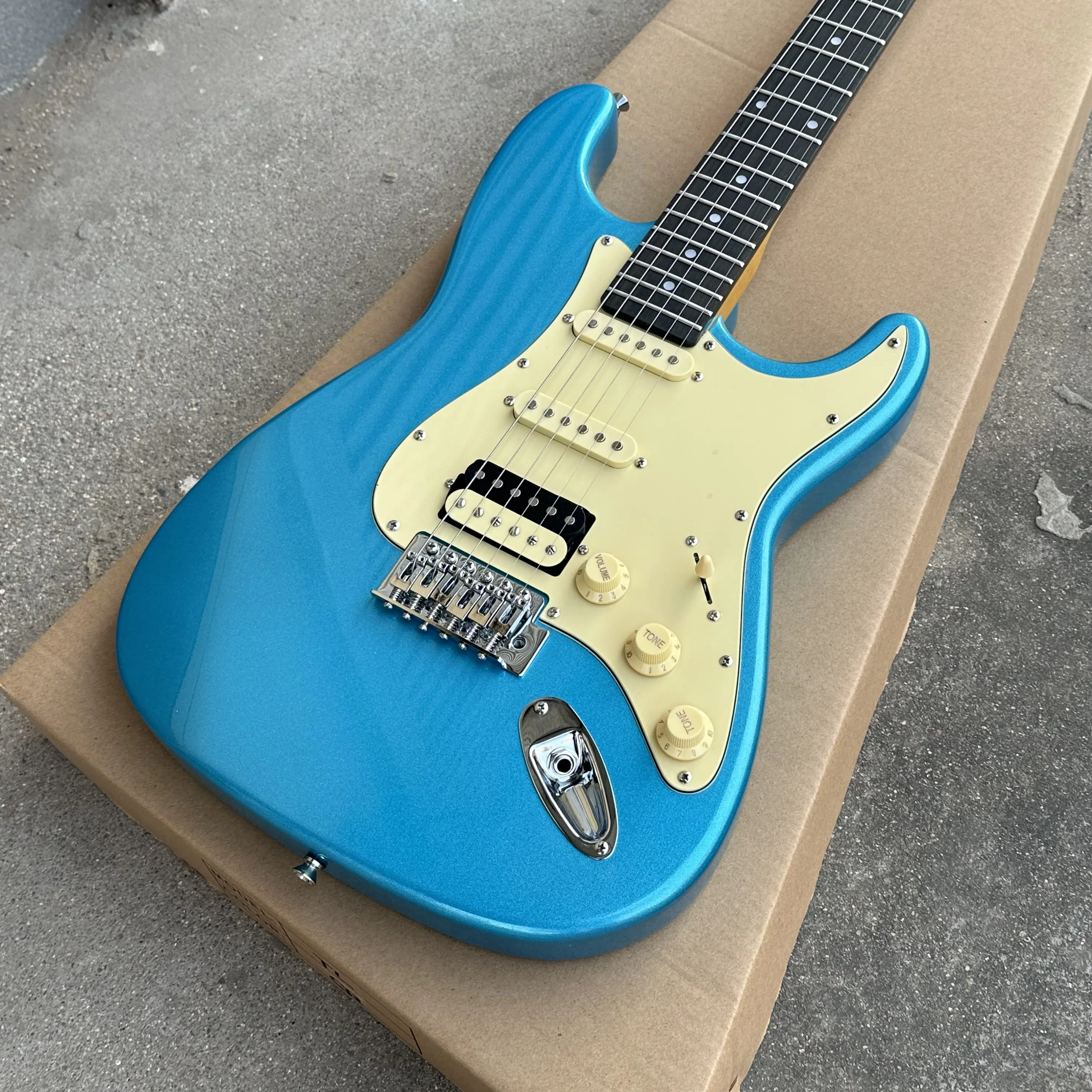 Thumbnail 2 - #21 Top 40 Electric Guitars Worth Buying In 2026