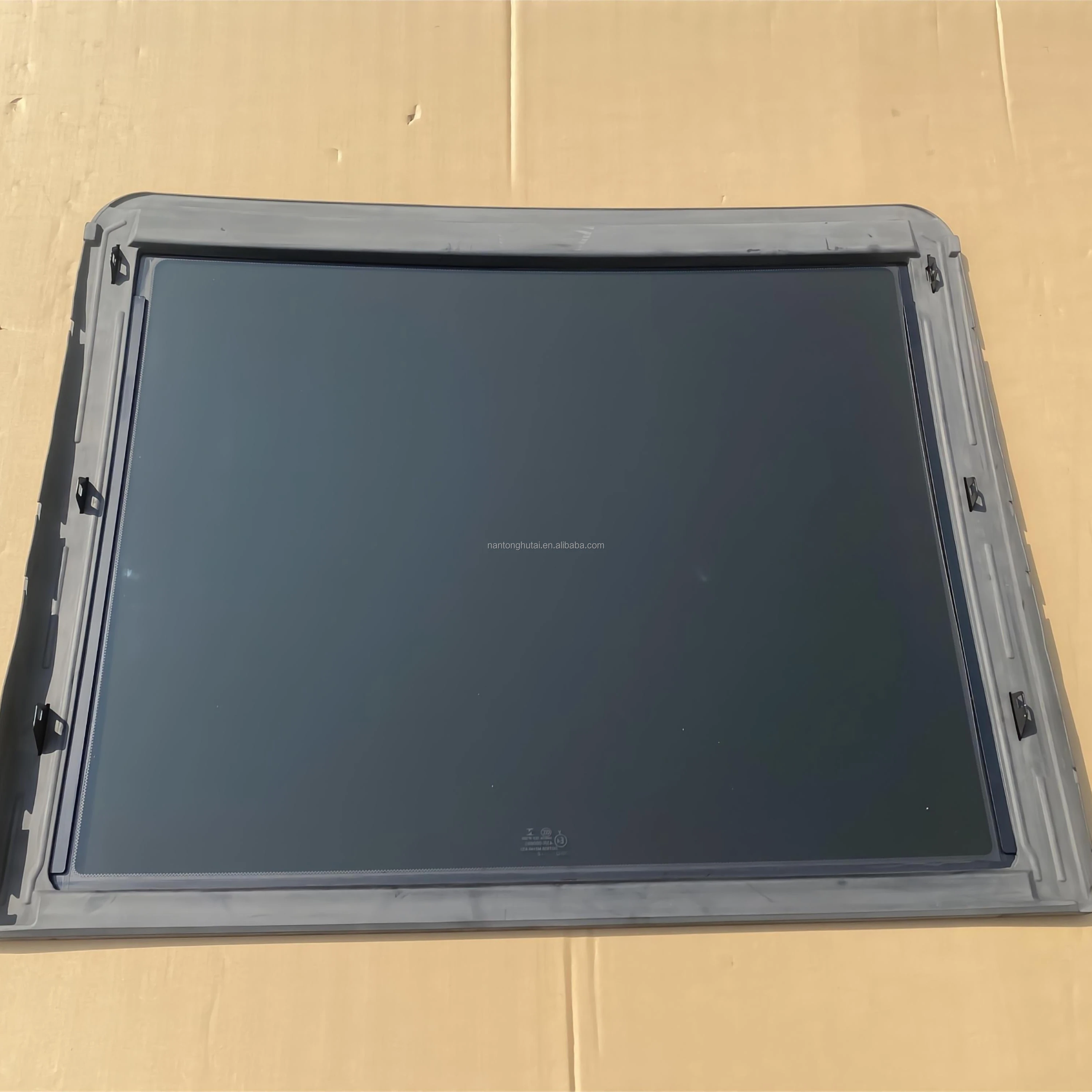 

Cheap Price Good Quality Car Auto Sunroof for bmw X1 X2 X4 X5 X7