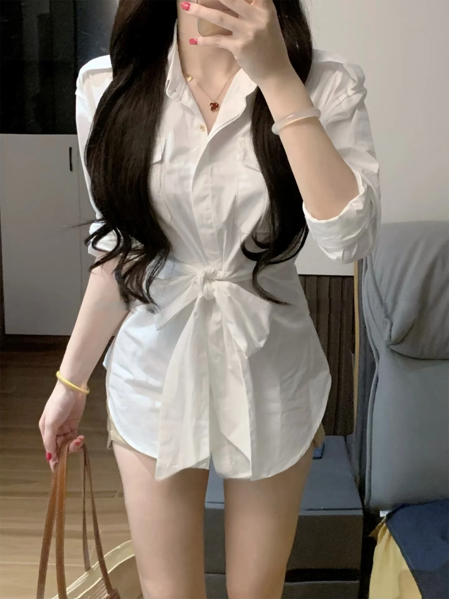

Korean Style Slim Fit Shirt Women's Waist-Cinching Belt Design Chiffon Long Sleeve Button Detail Toned-Down Gold Casual Top