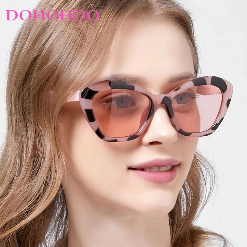 

DOHOHDO 2025 Vintage Small Cat Eye Sunglasses Women Men Punk Pink Sun Glasses Female Outdoor Shades Fashion Trendy Eyewear UV400