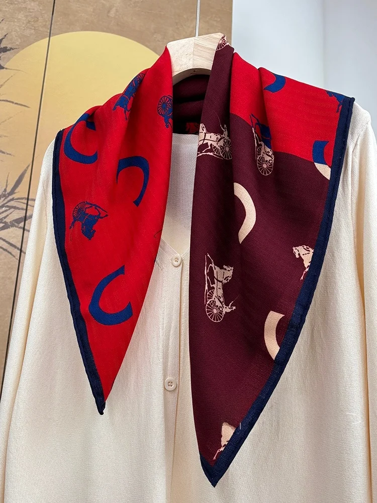 ファッショナブルな00％ウールスクエアスカーフ、多用途でクラシックなスタイルのシルクスカーフ、あらゆる年齢層のためのトレンディなファッションアクセサリー、春、秋、冬に最適