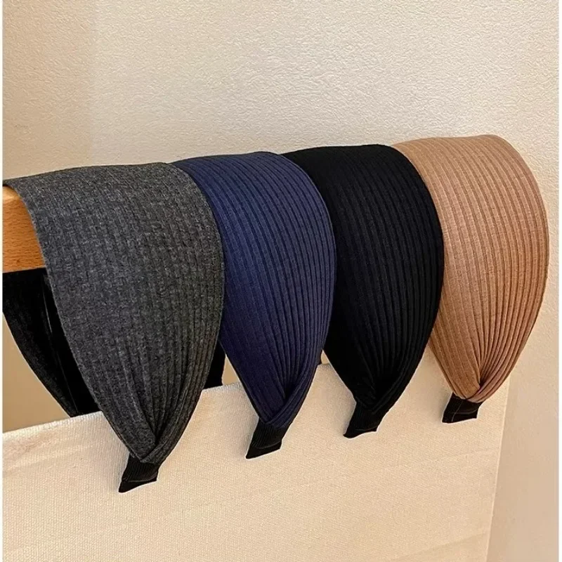 Modisches, extra breites Haarband, Kopfbedeckung, gestrickter Turban-Kopfwickel für Frauen und Mädchen, hübsche und niedliche Haar-Accessoires – Detail 2
