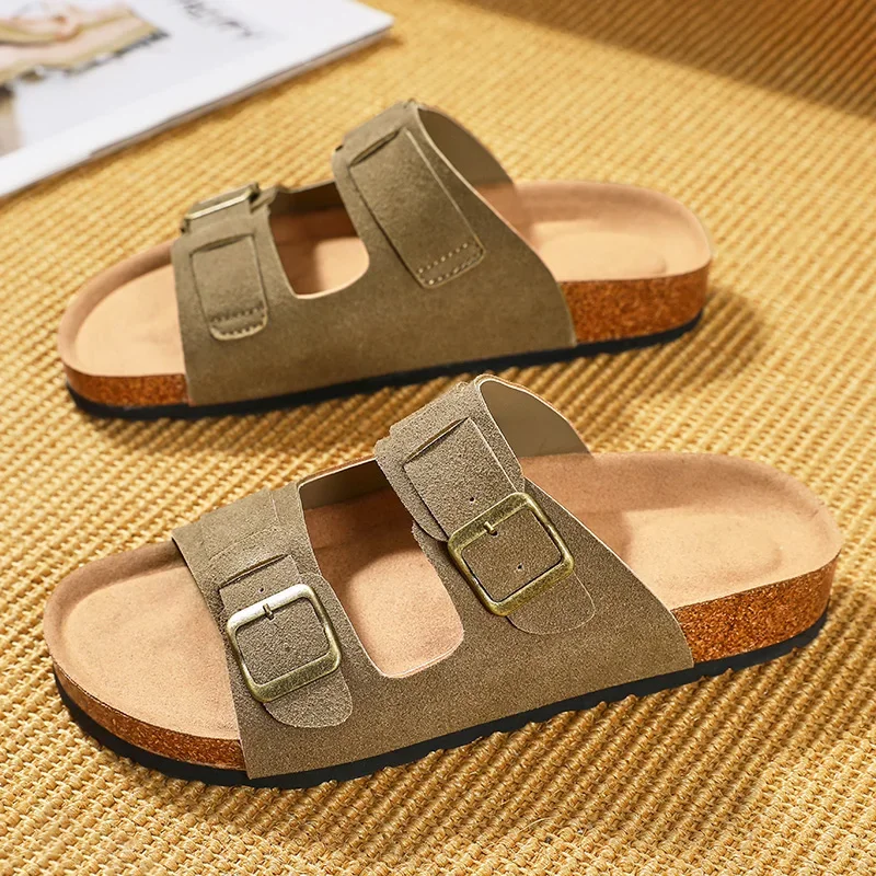 Summer Men\'s 2024  Large Boken Slippers Outdoor Wearing Couples Indoor Soft Sole Bathroom Anti Slip Super Sandals Slippers Trend