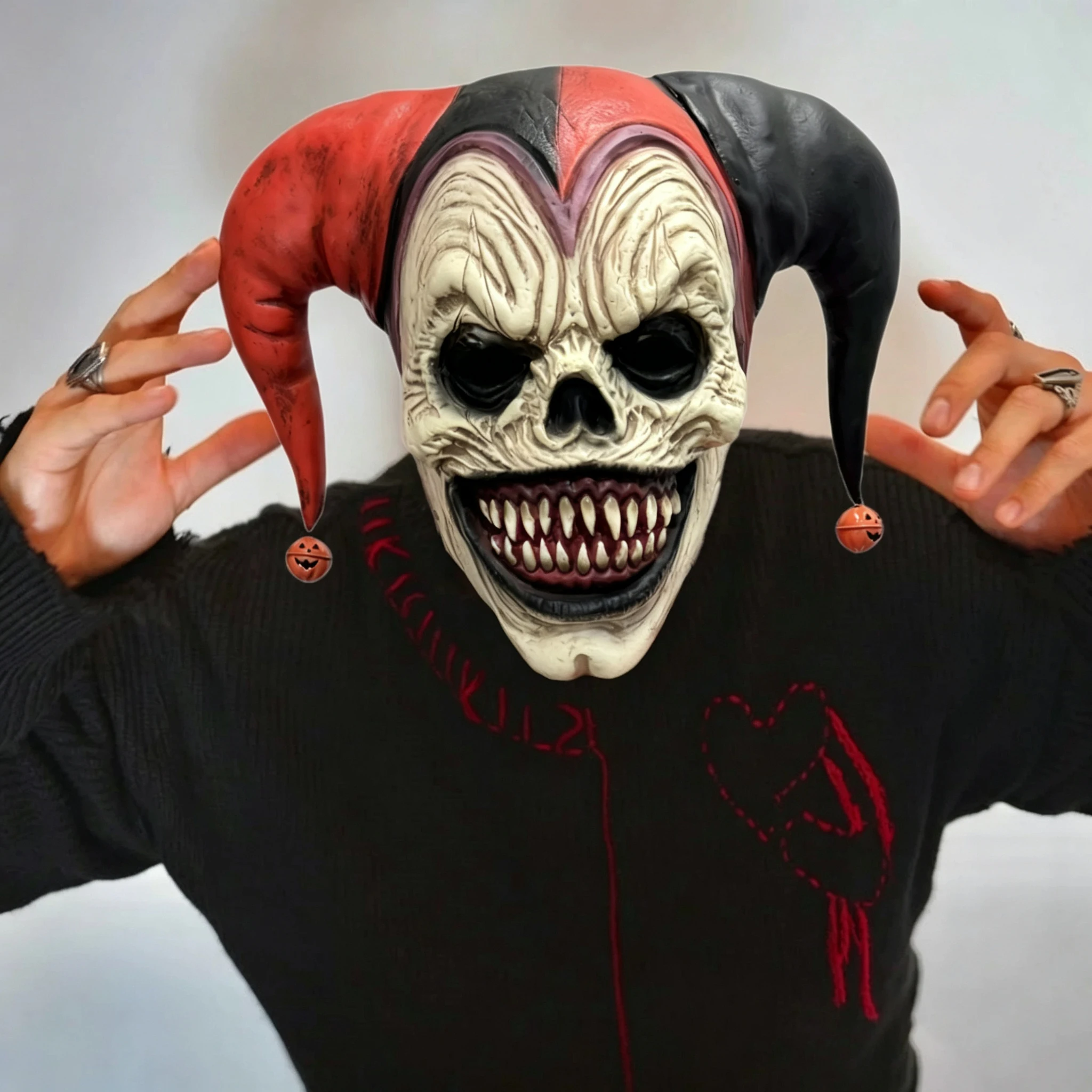 Lustige Clown-Maske mit Verstellbaren Augenlöchern für Halloween-Partys, Cosplay und Streiche, Latex-Kostümzubehör für Erwachsene P9YB