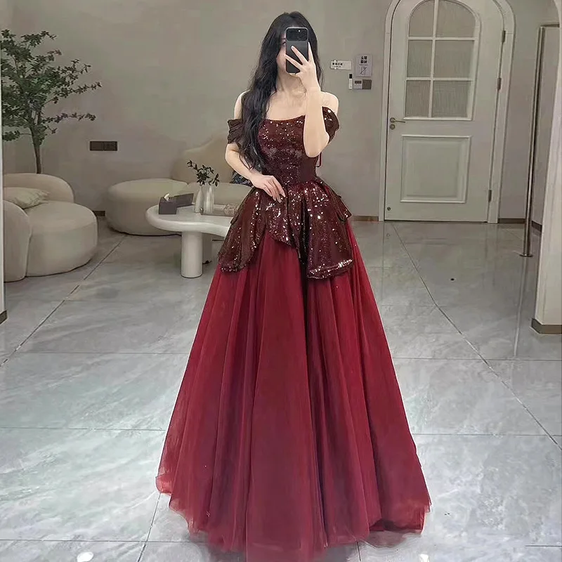 Burgundy Vintage Cocktail Dresses Woman A-line Strapless Floor Length Tiered Long Saudi Arabic Wedding Host Evening Gowns