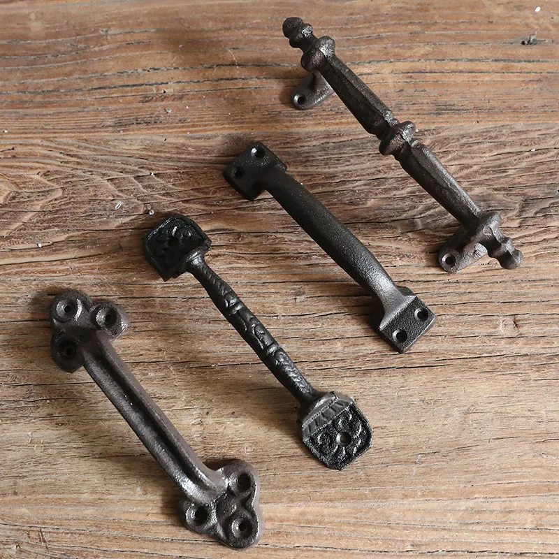 الأوروبي الرجعية الحديد الزهر مقابض الأبواب مقاومة للضغط الصدأ واقية أدراج خزائن مقابض حديقة فناء جدار الزينة