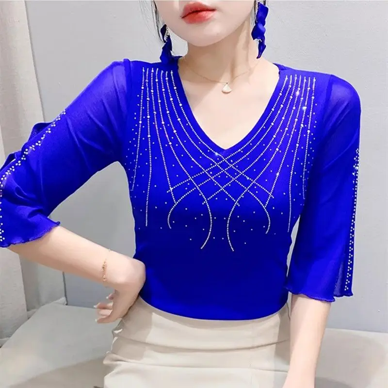 

Net Yarn V-neck Diamonds 3/4 Sleeve Top Tee Ladies Summer 2025 New Oversized Slim Fashion All-match Half Sleeve T-Shirts Women