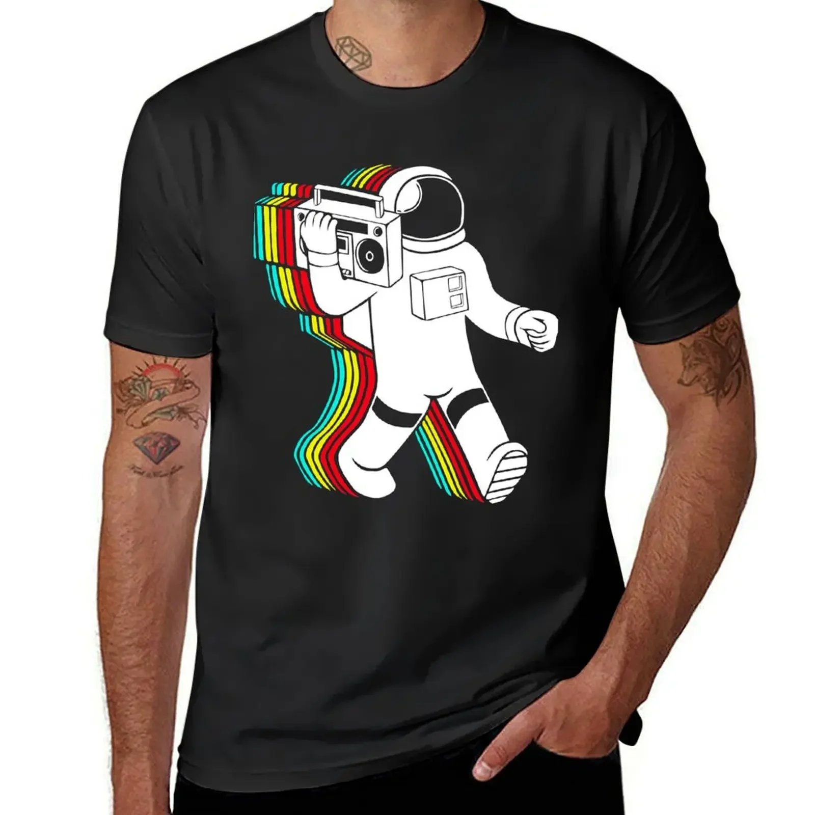 

Astronaut with boombox T-Shirt cotton graphic tees vintage Men's t-shirt