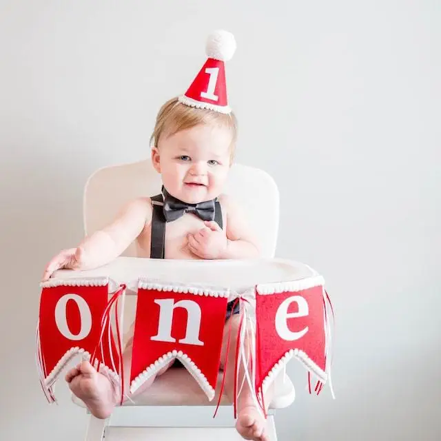 1PC 1st Baby Birthday Non Woven Red ONE Highchair Banner First Kids Party Hat Headwear Photography Props