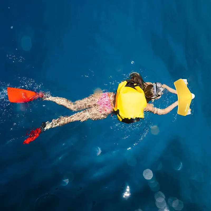 W7 Europe Warehouse Mankeel  Electric Water Sea Jet Scooter Sports 480Watt For Free Diving Electric Sea Underwater Scooter view 2