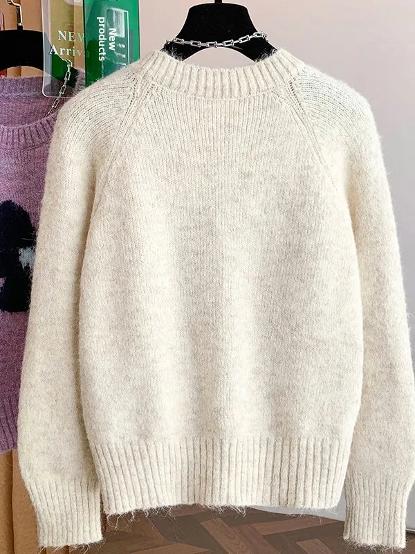 秋冬の女性用ニットセーター、花柄刺繍入り、オーバーヘッドカジュアル、長袖、ウール素材のトップス、若い女性向け