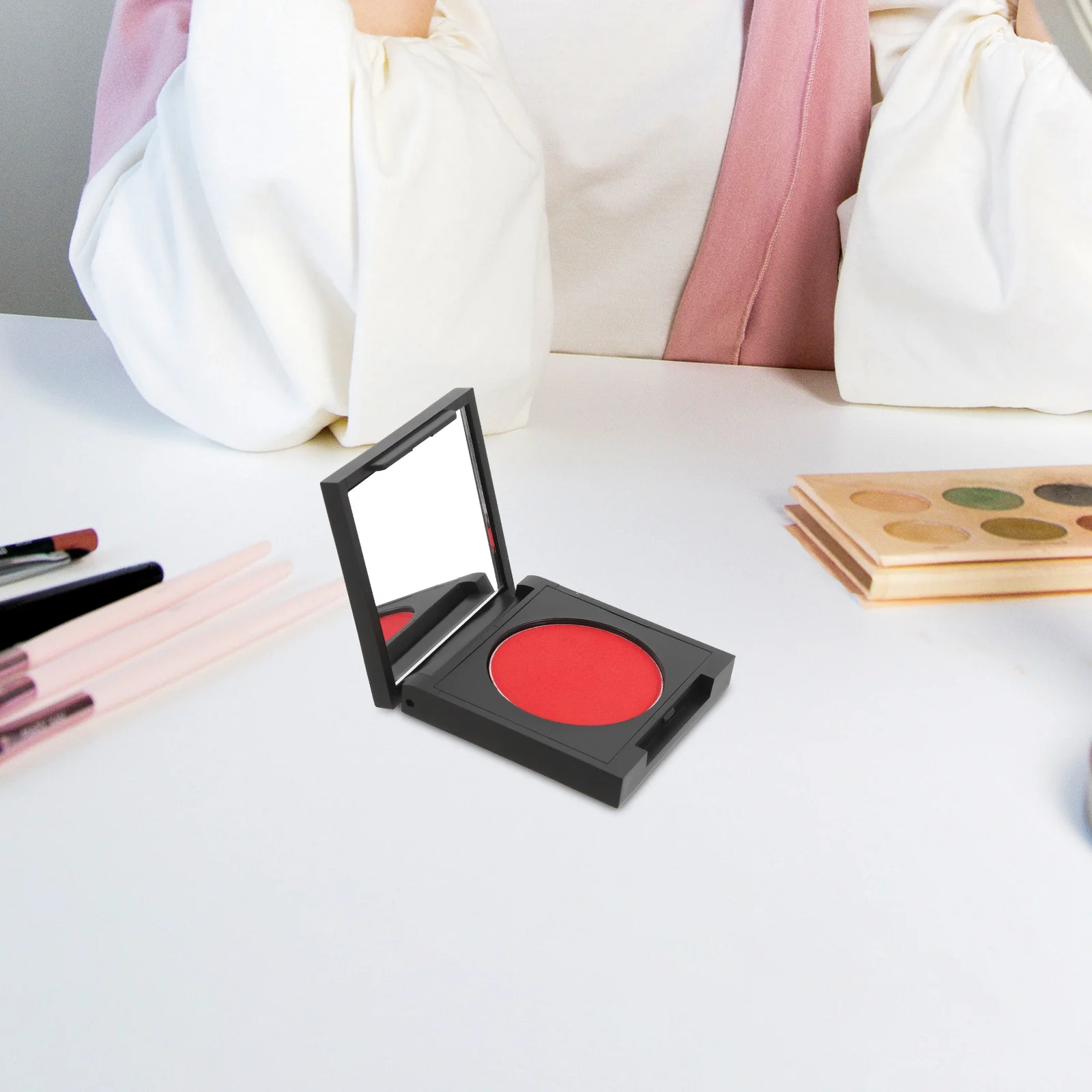 

Single Color Eyeshadow Purplish Red High Pigment Shimmer Long Lasting Makeup For Eyelids Cheeks Daily Wear Professional