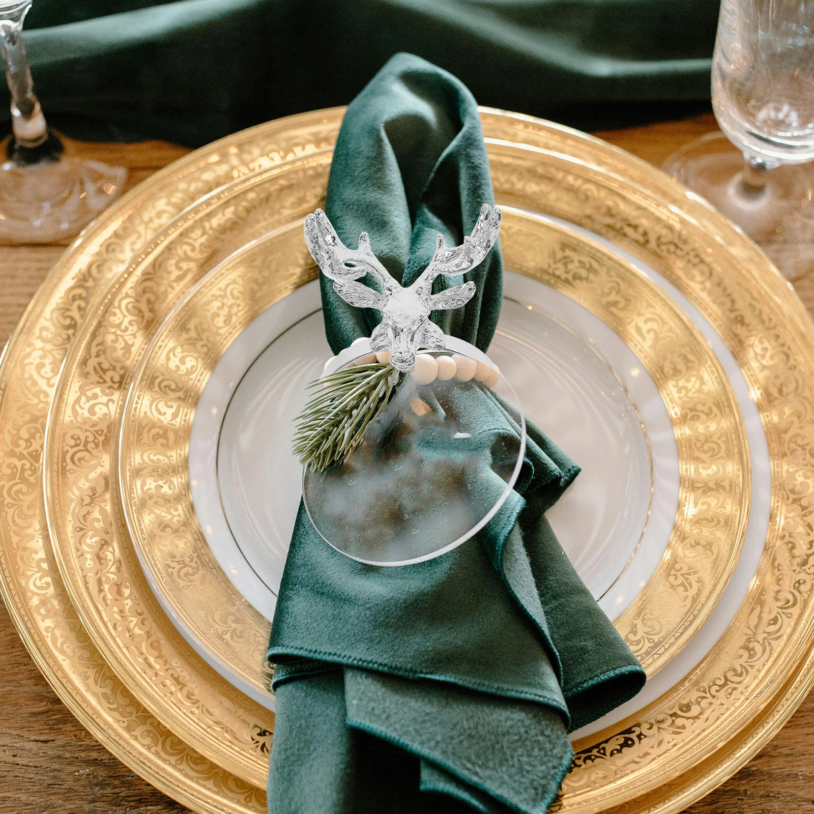 

Christmas Elk Napkin Rings 3D Reindeer Head Metal Serviette Buckles Festive Dinner Decor Napkin Rings Christmas