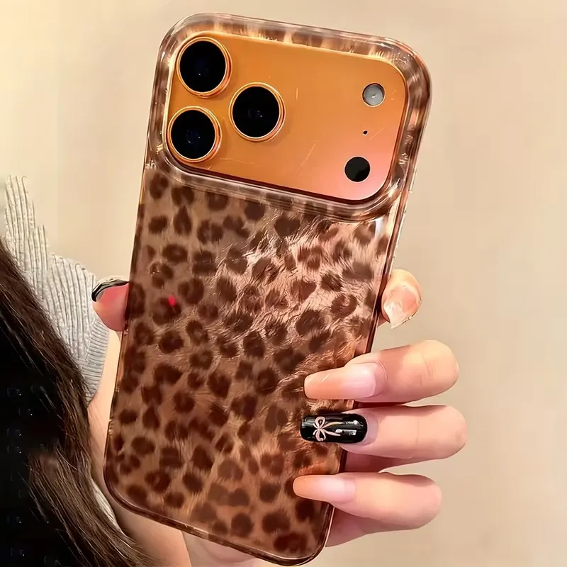 Fashion Gold Leopard Silicone Phone Case For iPhone 17 16 15
