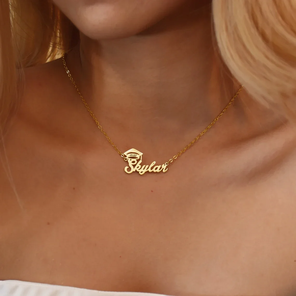 

Personalized Custom Bachelor Cap Name Necklace for Couple Kid Customized Bachelor's Cap Pendant Necklace Graduation Jewelry Gift