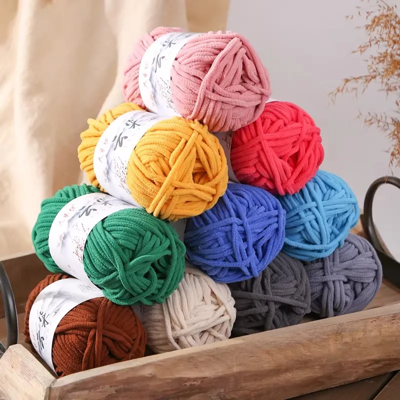 1 rollo de hilo de terciopelo fino de 50g para tejer a ganchillo, hilo de chenilla para tejer a mano, hilo para amigurumi, hilo para tejer suéteres, mantas y pantuflas.