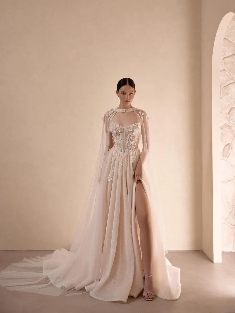 

Dreamy Beaded 3D Flower With Cape Wedding Dress Sexy Side High Slit Bridal Gown Customized A-line Tulle Long Dresses For Bride