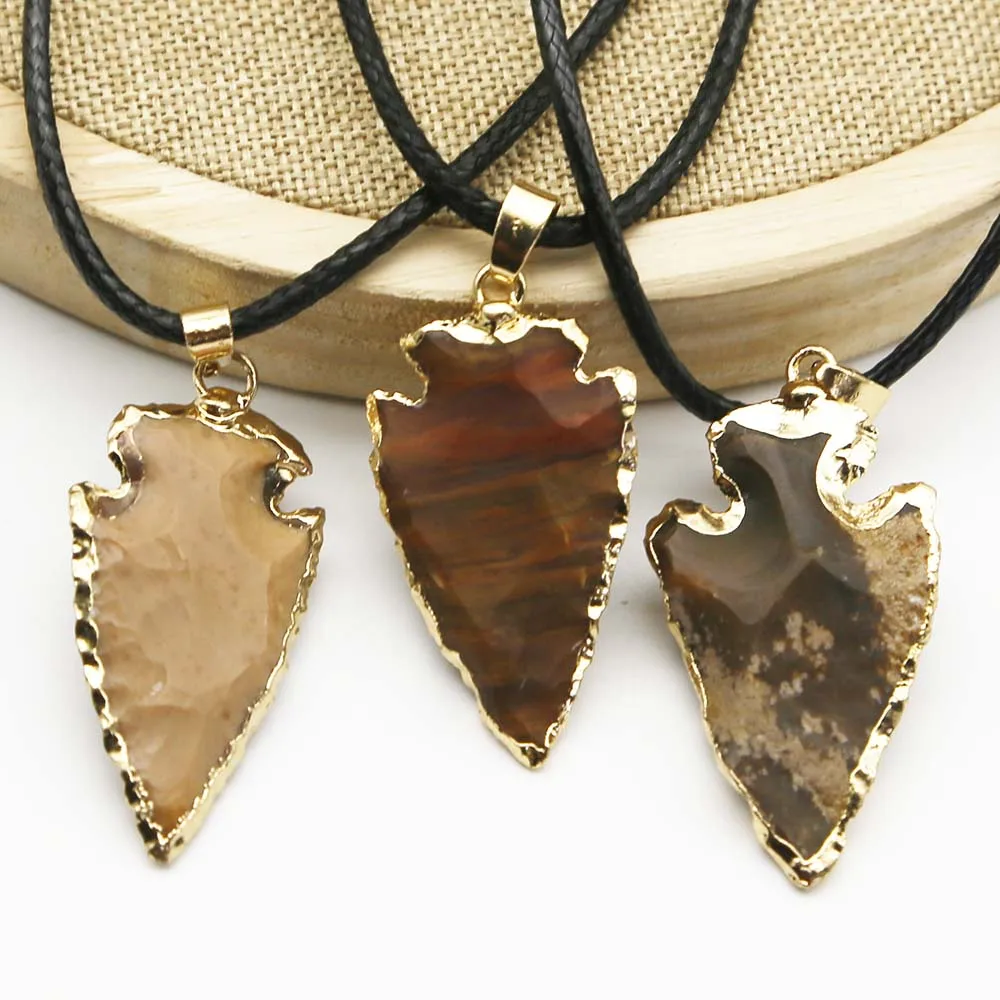 

Fashion Natural Raw Ore Arrow Pendant Lndian Agate Gold Edged Leather Rope Necklace Healing Charms Jewelry Accessories Gift 4Pcs