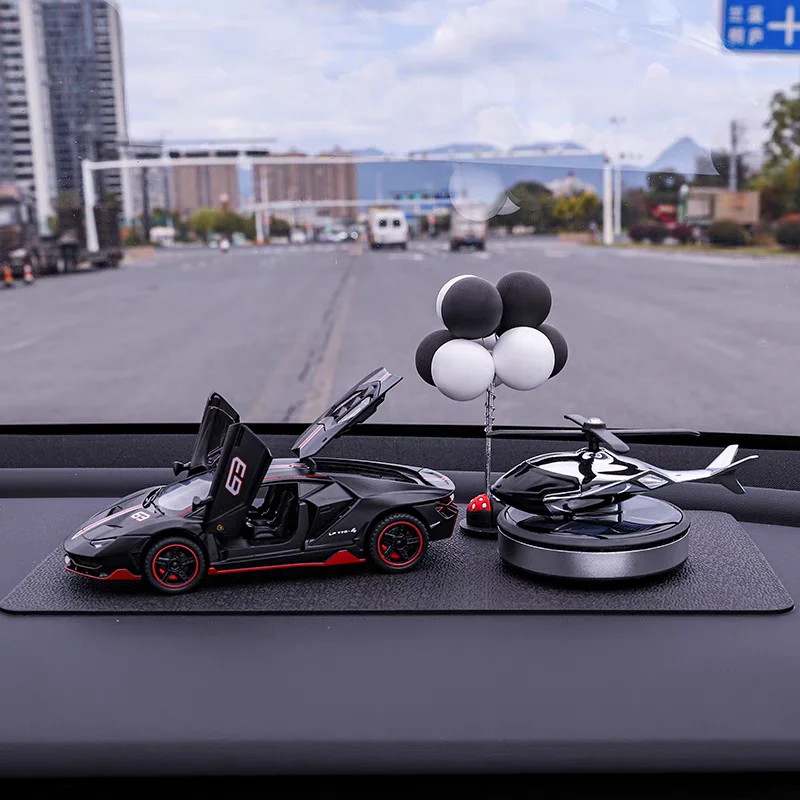 

Модное креативное украшение автомобиля нового типа, милая модель центральной консоли