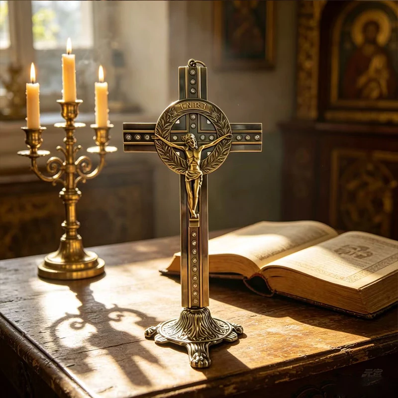 Antikes Bronze-Standkreuz mit Strasssteinen & INRI-Gravur für den Heimaltar, Gebetsdekoration, religiöses Geschenk – Detail 4