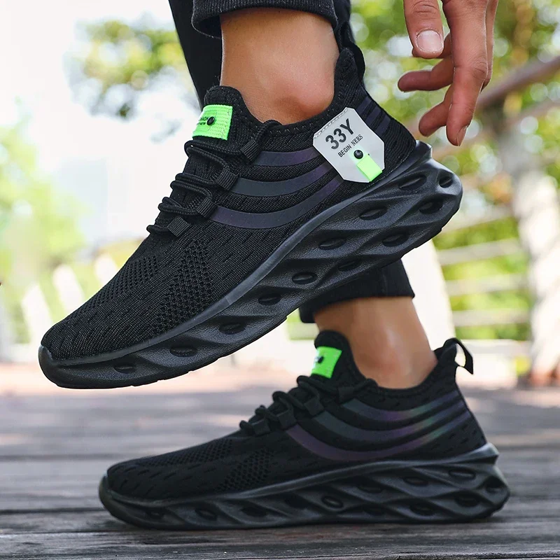 Men's Summer Breathable Mesh Shoes Lightweight Non Slip Knit Running Sneakers Trendy Aesthetic Focused Jogging Basketball Shoes image 2