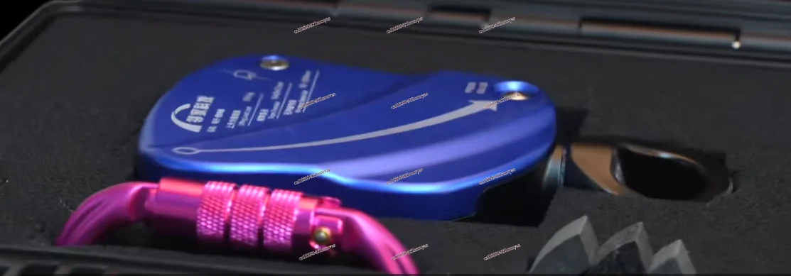 

DS700 Multifunctional Electric Lifting and Descending Device Portable Lifting Heavy Load 300 KG