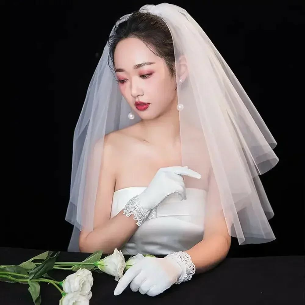Appealing 2 Tier Short Wedding Comb Mesh White Fingertip Veil Bridal Accessories