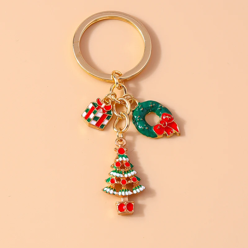 Cute Enamel Christmas Keychain Snowman Santa Claus Key Ring Pendants for Key Holder Women Girls Handbag Decor Jewelry Gifts