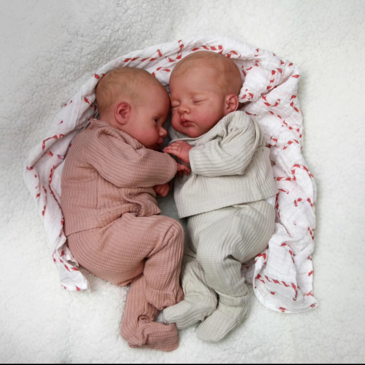 18" Lovely Reborn Doll Twins Lily and Irys: Newborn-Like!  Soft Vinyl Skin, Veins Clear. Kids' Plaything & Sweet Companion.