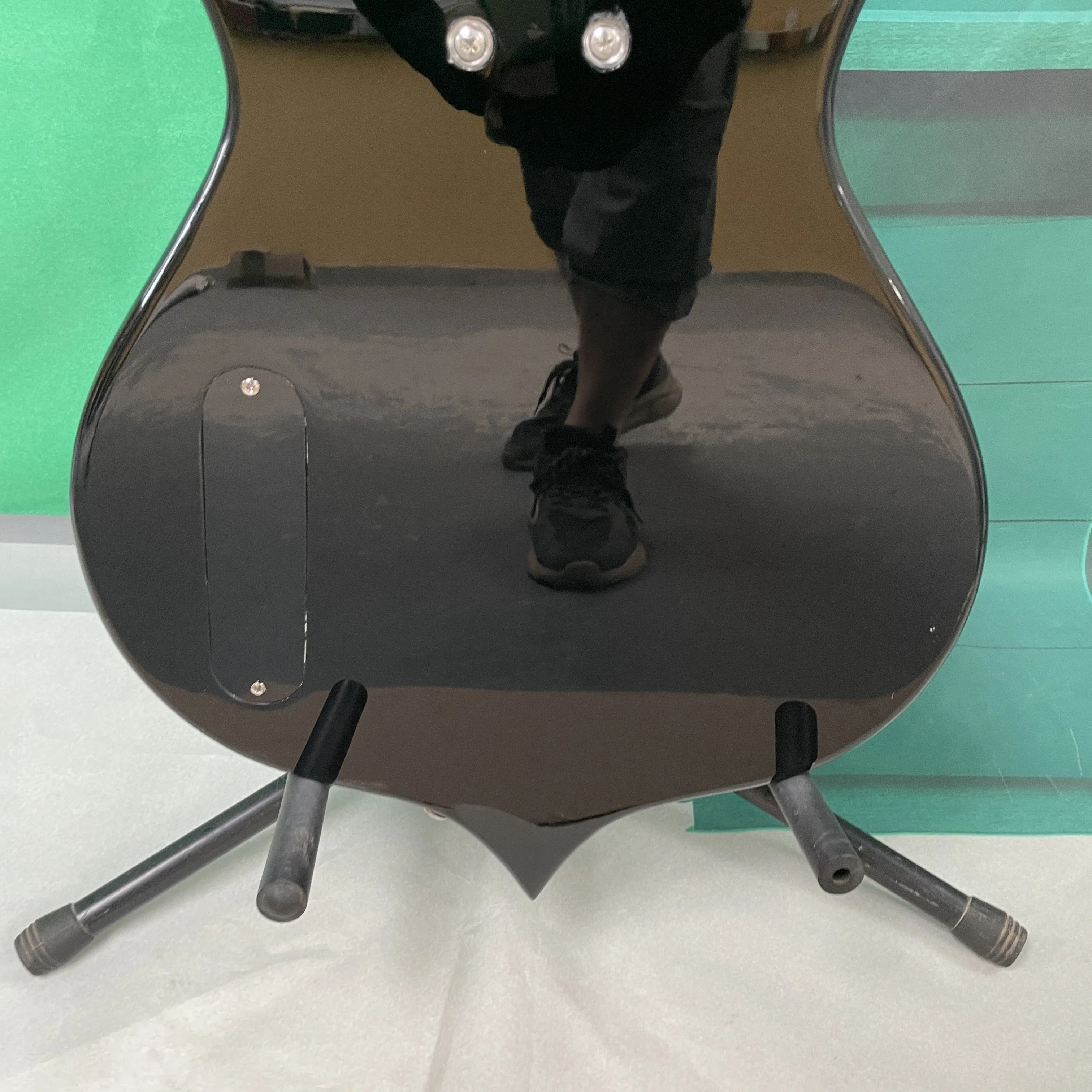 4-string electric bass guitar rosewood fingerboard, diamond inlays, and silver hardware guitars ; vintage rock electric guitarra - view 4