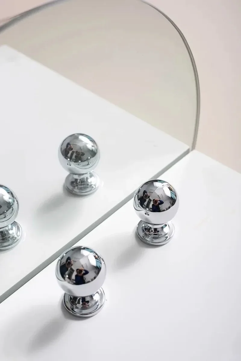 Brass Drawer Round Knobs Chrome Bright Silver Modern Minimalist Dresser Furniture Handle Single Hole Ball Kitchen Cabinet Pulls