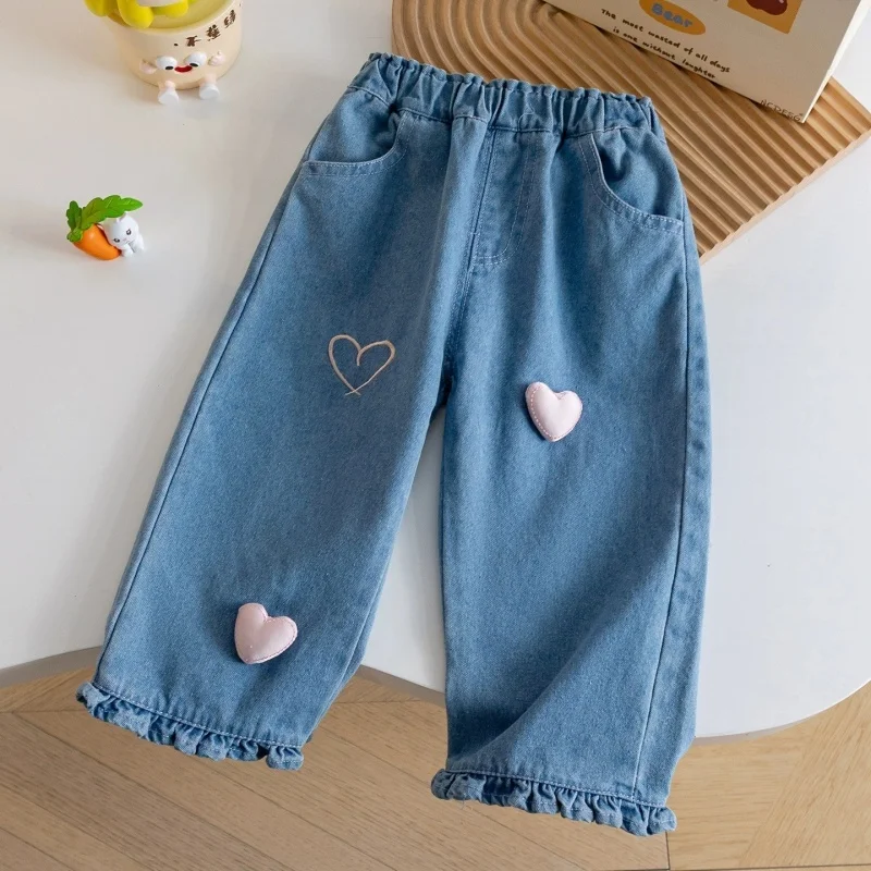 

Trendy Girls' Denim Pants 2026 New Spring Collection - Korean Style Heart Print Jeans for Kids 2-7 Years - Casual Baby Pants