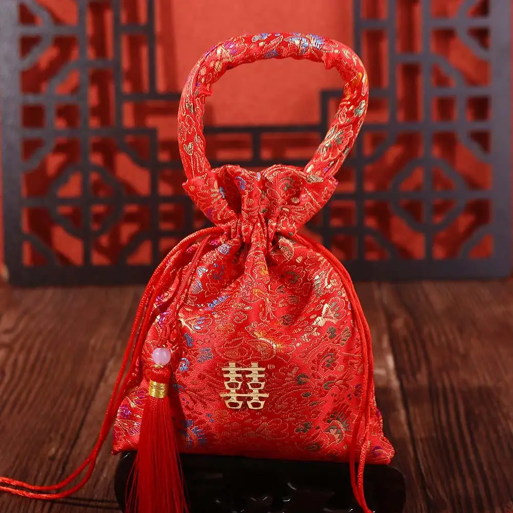 Portable Red With Tassels Chinese Knot Bride and Groom Brocade Candy Bag Package Bag Handle Bag Wedding-favor Gift