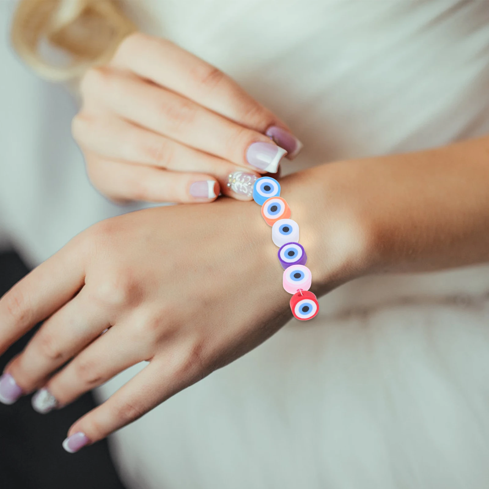 

100 шт. плоские круглые глиняные бусины от сглаза, мягкие бусины-разделители для изготовления ювелирных изделий, браслеты «сделай сам», ожерелья, серьги, брелки