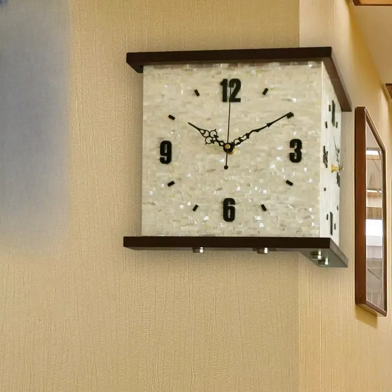 Modern Minimalist Luxury Creative Dual-Sided Wall Clock Living Room Wall-Mounted Fashion Home Corner Quartz Clock Unique Gift