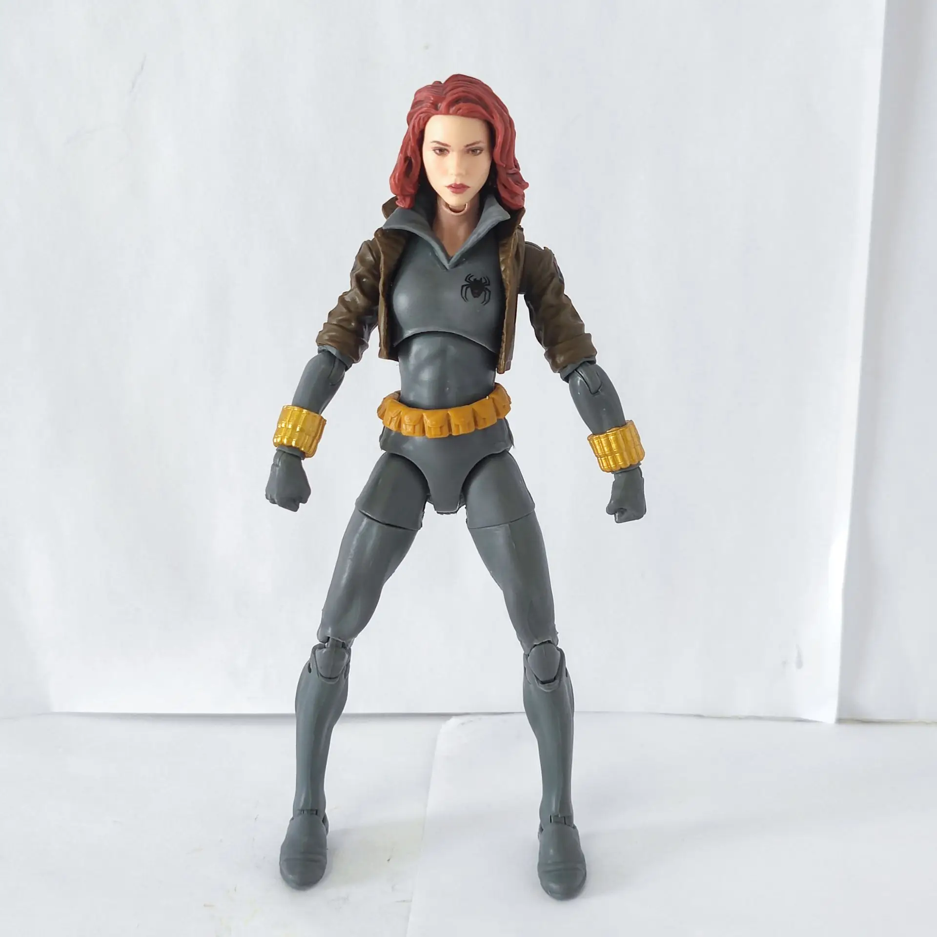 Серый костюм Marvel Legends в стиле ретро, черная вдова с головой версии бесконечной саги, 6 дюймов, свободная фигурка Серый костюм Marvel Legends в стиле ретро, черная вдова с головой версии бесконечной саги, 6 дюймов, свободная фигурка