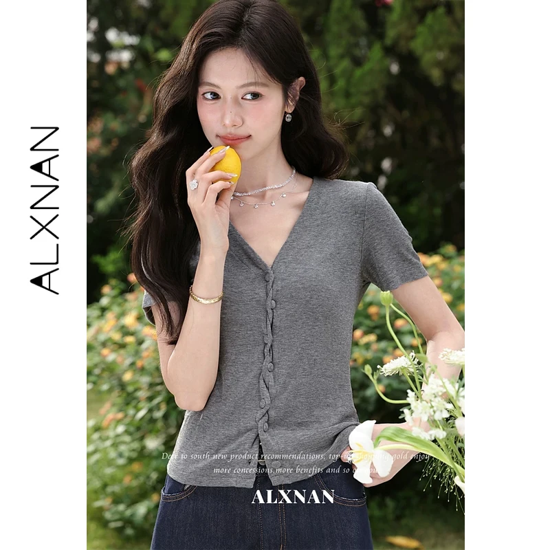 

ALXNAN Grey V-neck T-shirt 2026 Summer Twisted Rope Trim Button Placket T-shirts Elegant Casual Slim-fit Short Sleeve Top L65108