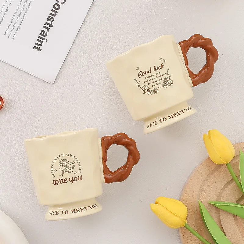 Creative Wine Feet Cup Milk Fufu Niche Design Home Office Ceramic Girl High Appearance Drinking Cup Couple's Birthday Gift