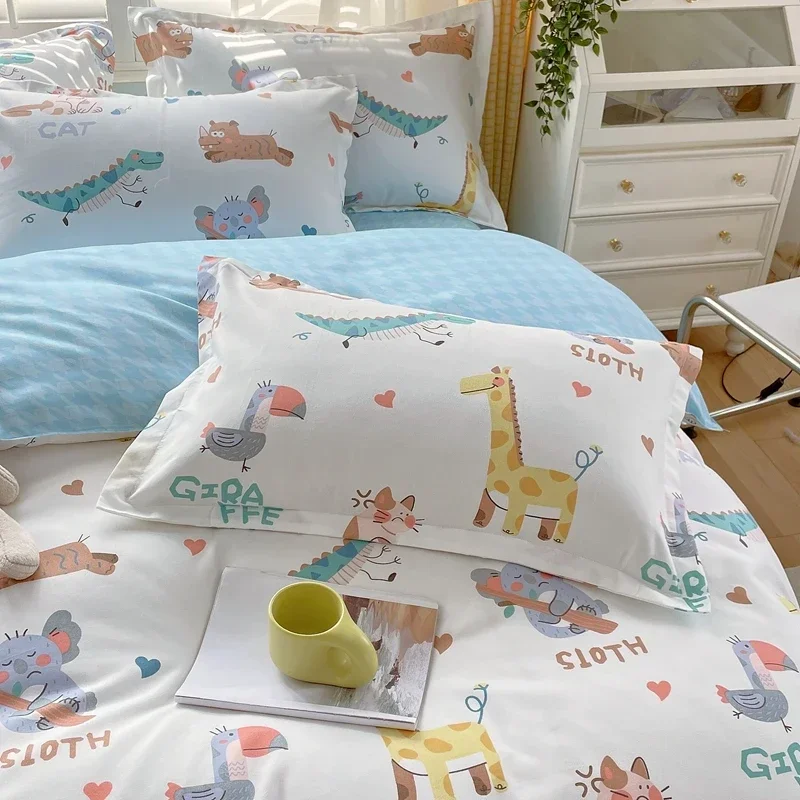 Cute Animals Bedding Set Cartoon Cat Giraffe Koala Print Duvet Covers for Boys Girls Teens Hippo Crocodile Comforter Cover Decor