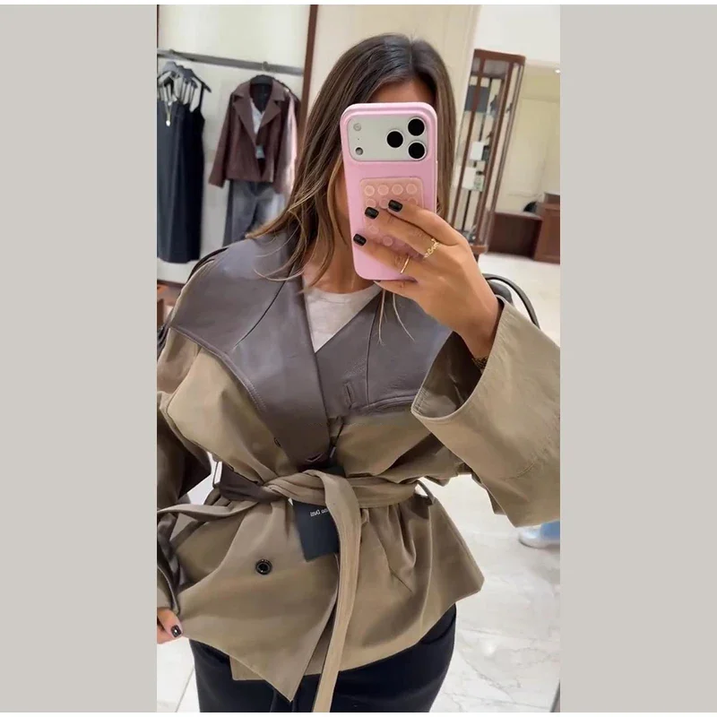 Kurze Damen-Windjacke aus Kunstleder mit Revers, Gürtel, Einreihiger Knopfverschluss, Verstellbarer Taille – Detail 10