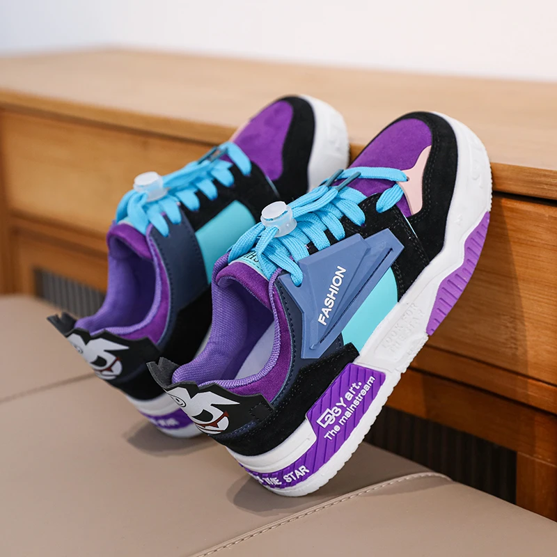 

Low top boys' sneakers 2024 new leather children's student casual shoes fashion trend wear-resistant non-slip board shoes