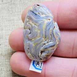 Natural Raw Witchcraft Chakra Palm Stones Plaything Healing Crystals And Home Decoration