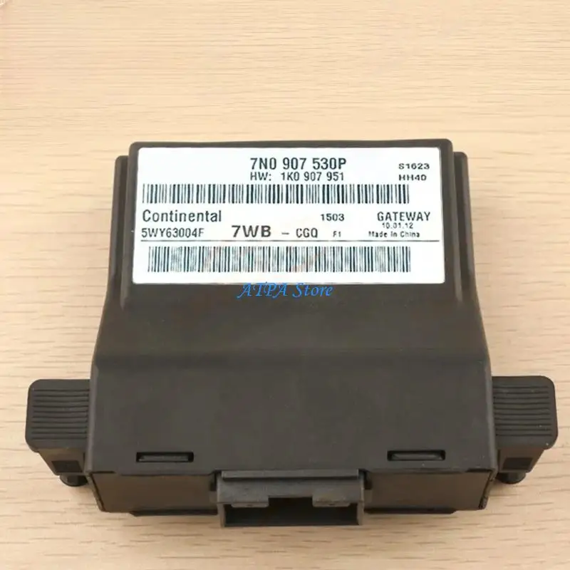U13C Reliable Data Transfer Module CAN Bus Gateways Unit Designed for Vehicle B7