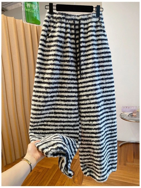 

plus Size 300 Pou Korean Sle Stripe Lamb Fur Wide Leg Pants Men Women Autumn Winter Lazy Sle Loose Straight Leg Pants