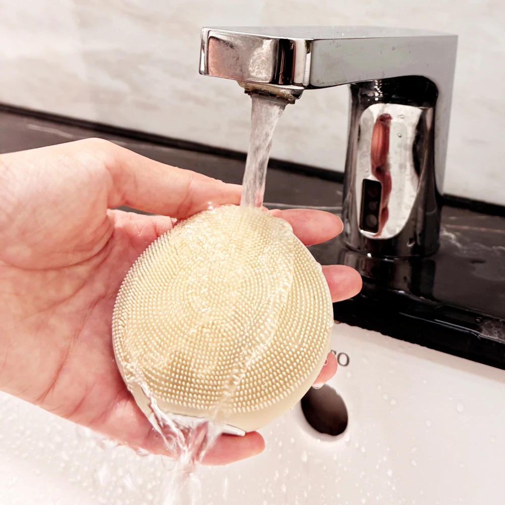 Face Cleaning Brush Skin Scrubber Silicone Electric Facial Cleansing Brush Deep exfoliating cleansing brush