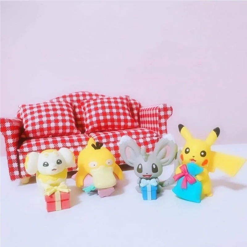 TOMY Original 4Pcs Gashapon minnade present mascot  ポケットモンスター Anime Figure Toys For Kids Gift Collectible Model Ornaments