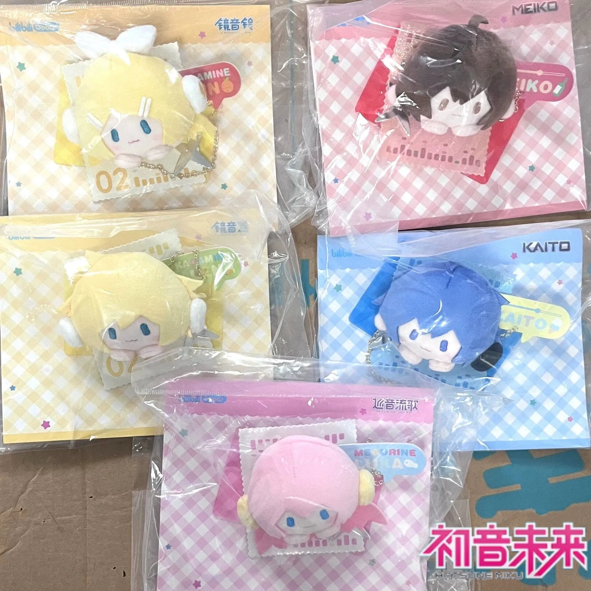 Hatsune Miku Patch Series Brooch Decoration Anime Peripheral Figure Miku Luka Kaito Meiko Kagamine Rin & Len Collection Toy Gift